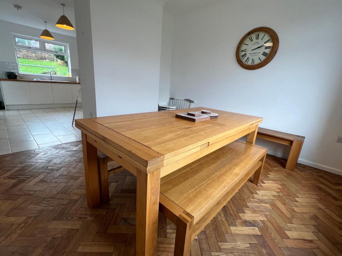 Gower Getaway - Parking & Ensuite Суонси Экстерьер фото