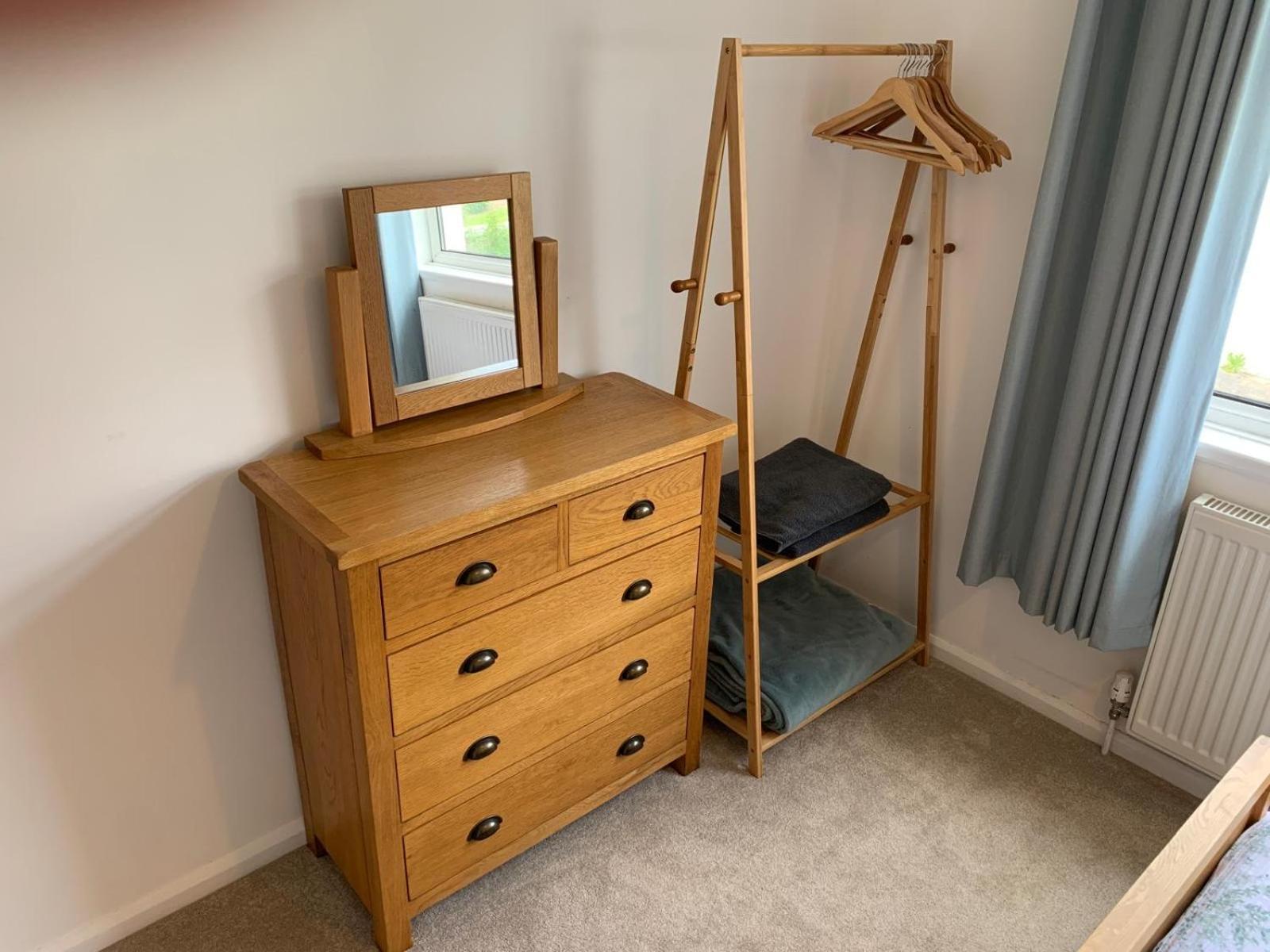 Gower Getaway - Parking & Ensuite Суонси Экстерьер фото