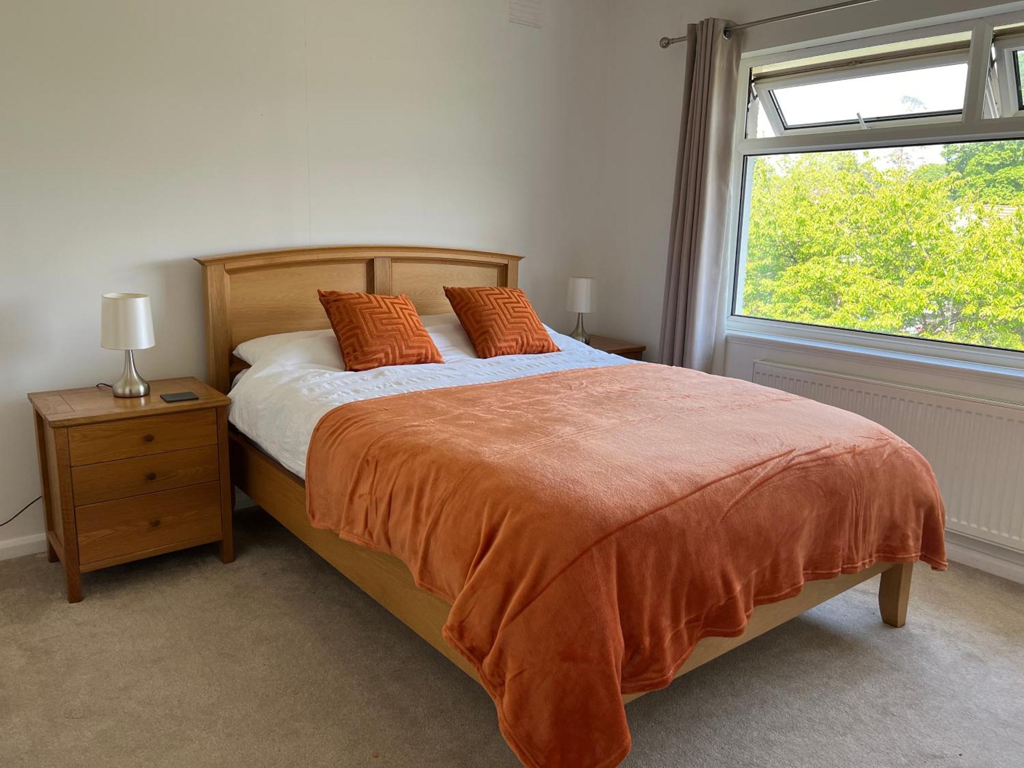 Gower Getaway - Parking & Ensuite Суонси Экстерьер фото